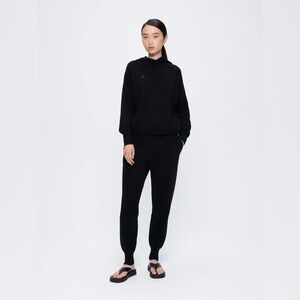 Pangaia Recycled Cashmere Black Hoodie and Jogger Pants Set size Medium